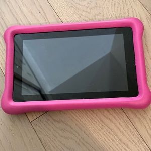 Kids Amazon fire tablet, older version